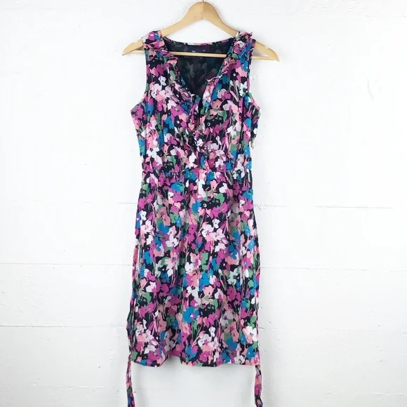 GAP Floral Tie Waist Dress - Picture 3 of 12